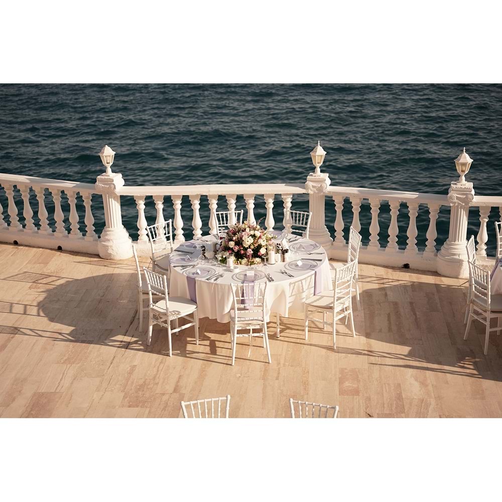 Round Table Decoration with Roses, Lisianthus, Alstroemeria, Statice and Lavender without a Vase